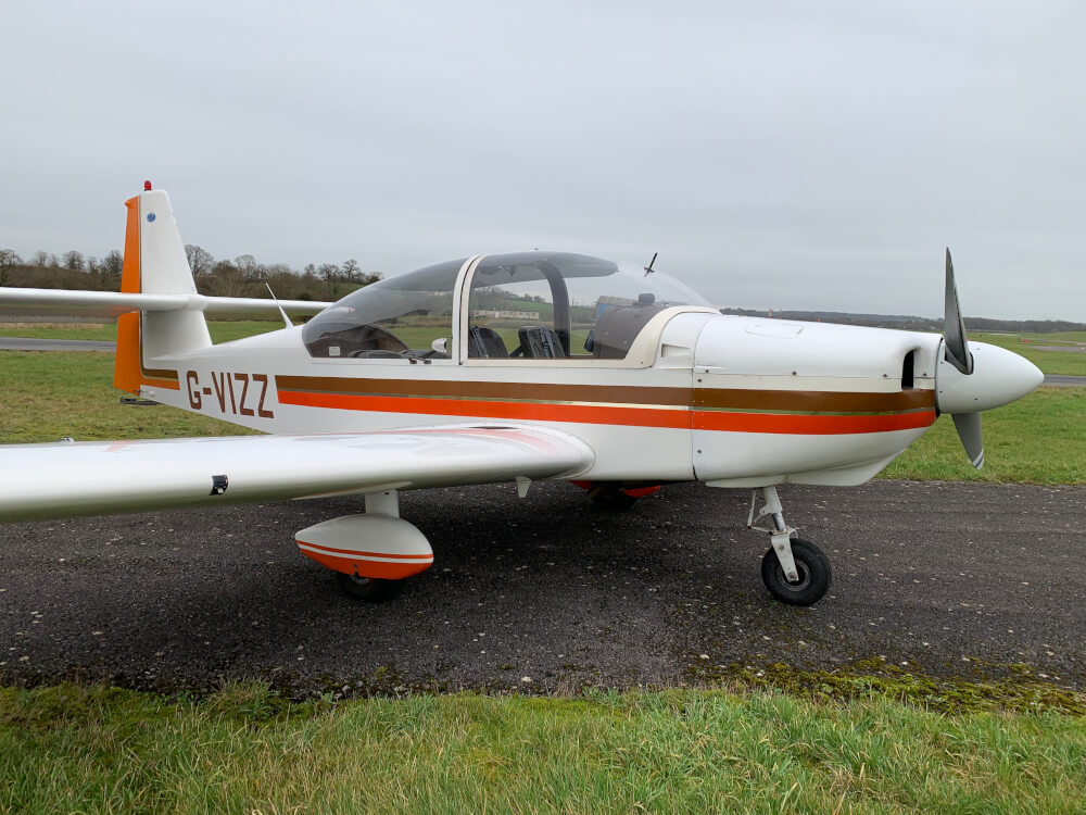 https://flightlineaviation.co.uk/wp-content/uploads/2023/11/listing_47_3.jpeg